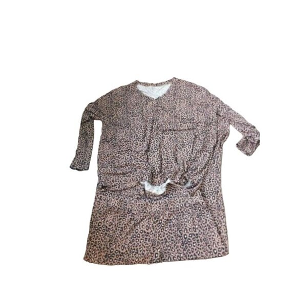 Nordstrom Other - Nordstrom Size M Medium Leopard 2 Piece Super Soft Knit Pajama's Sleep